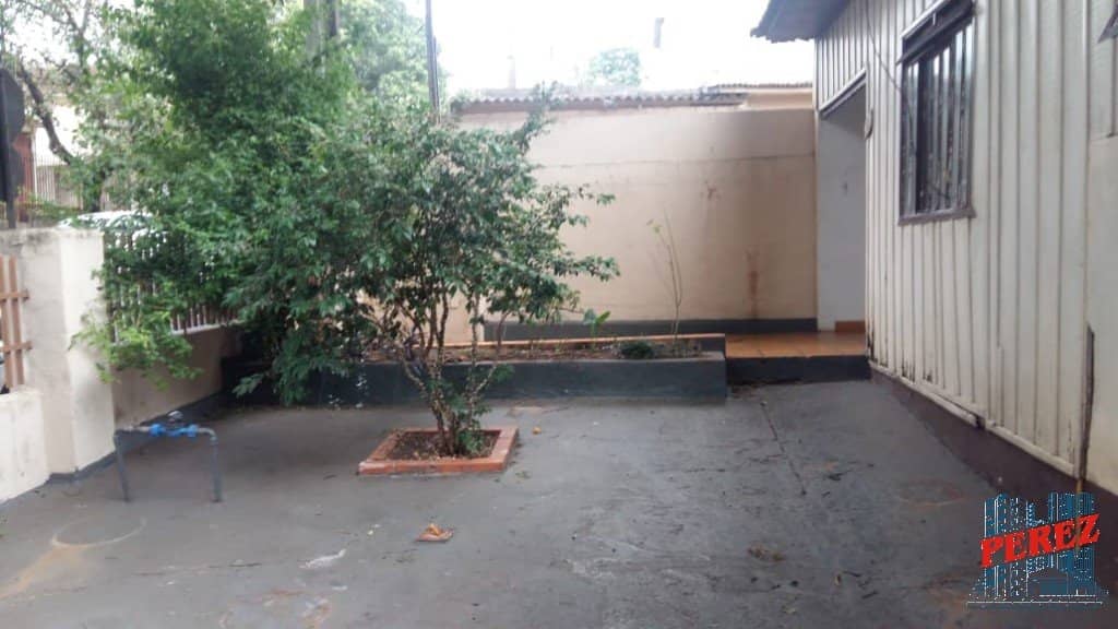 Casa, de 2 quartos para alugar no Centro - Londrina/PR - Foto 2