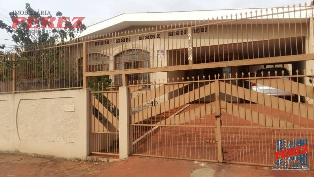 Casa, de 4 quartos para alugar no Damasco - Londrina/PR - Foto 0