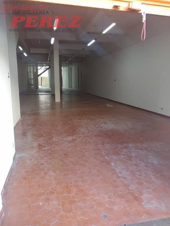 Loja comercial à venda na Rua Sergipe no centro de Londrina - Foto 2
