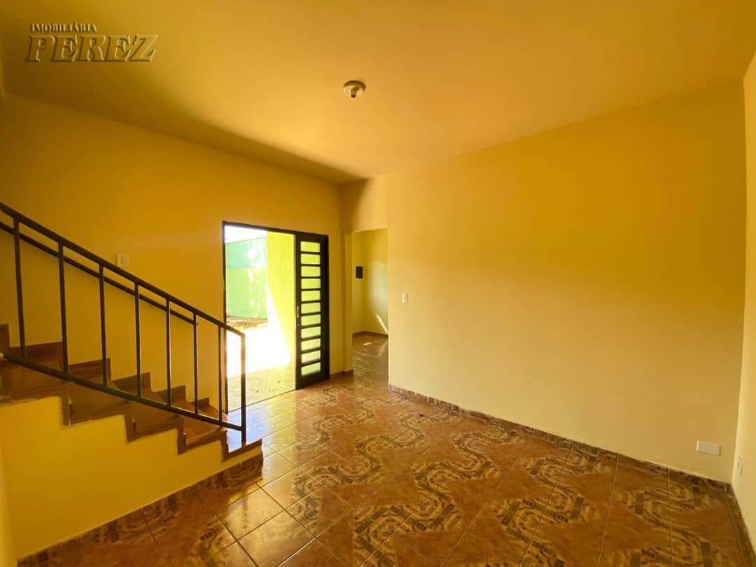 Sobrado, de 5 quartos, 180 m² à venda no Quadra Norte - Londrina/PR - Foto 4