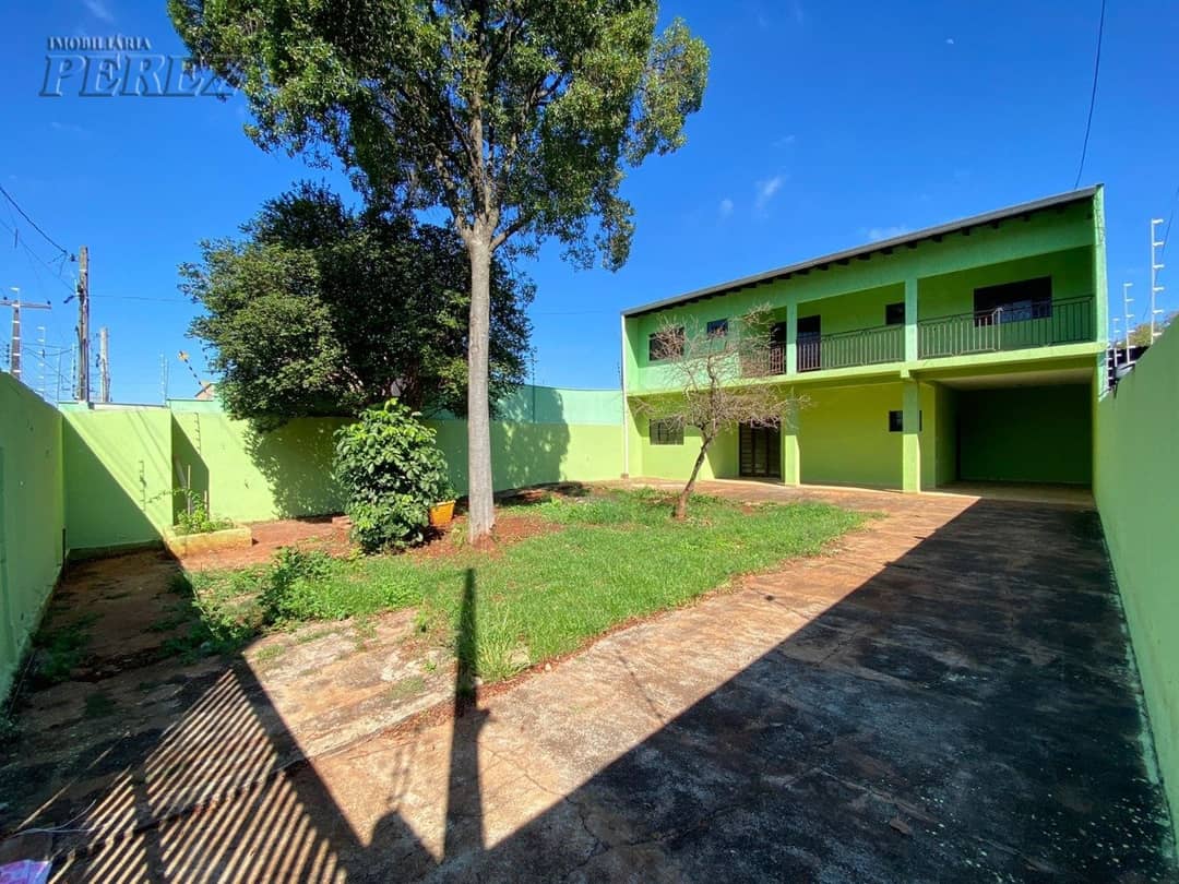 Sobrado, de 5 quartos, 180 m² à venda no Quadra Norte - Londrina/PR - Foto 0