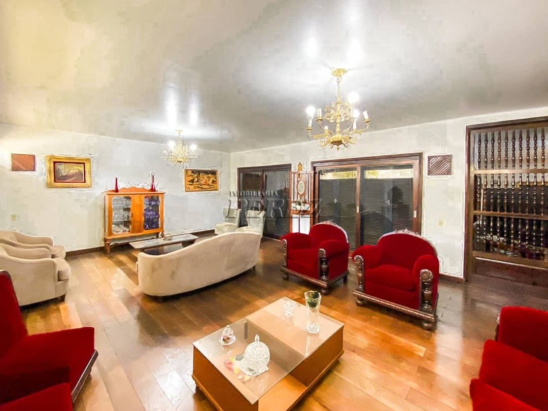 Casa, de 3 quartos, 246 m² à venda no Canada - Londrina/PR - Foto 4