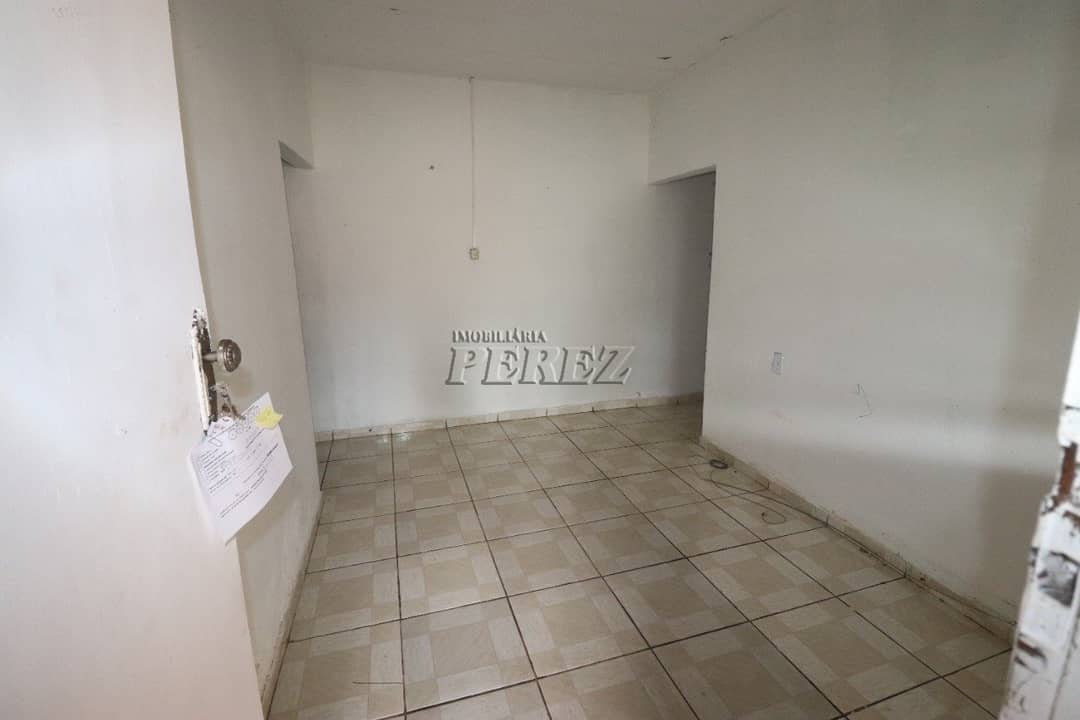 Casa, de 1 quarto, 76 m² à venda no Ouro Branco - Londrina/PR - Foto 2