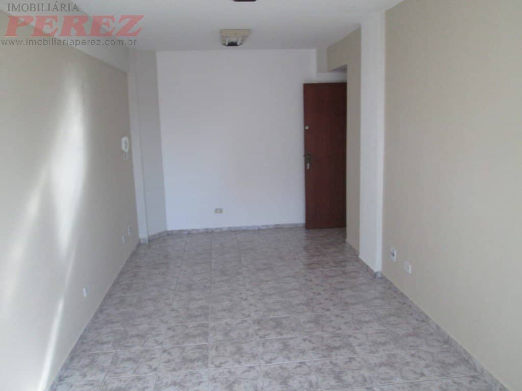 Sala comercial para alugar no Edifício Maria Renilda, no centro de Londrina. - Foto 3