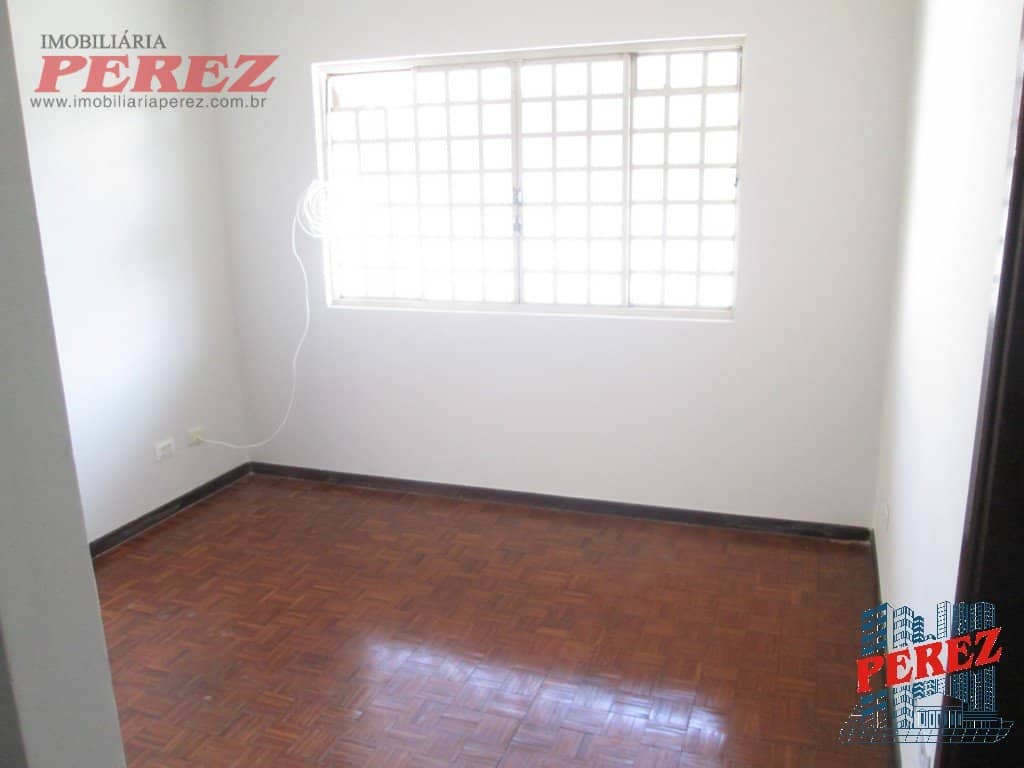 Casa, de 3 quartos, 187.05 m² à venda no Universitario - Londrina/PR - Foto 1