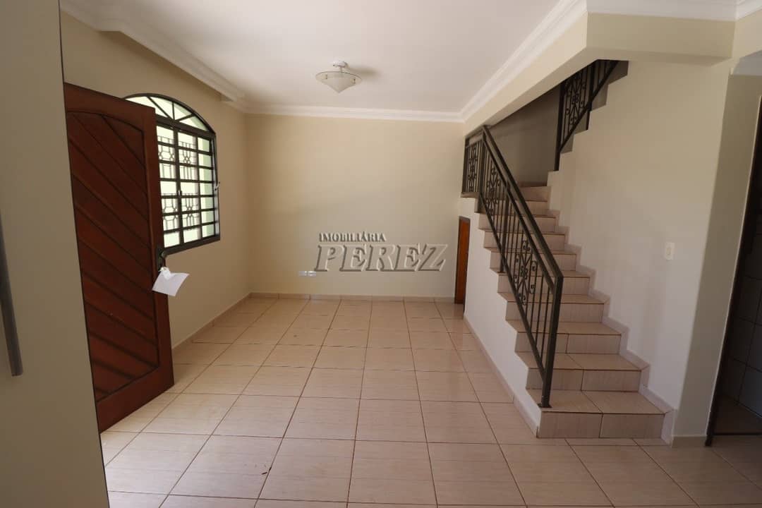 Sobrado para alugar na região leste em Londrina. - Foto 4