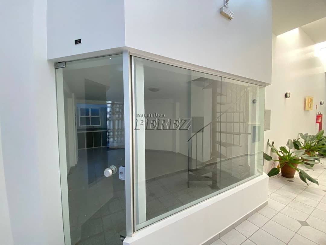 Sala comercial para alugar na região central de Londrina - Foto 2