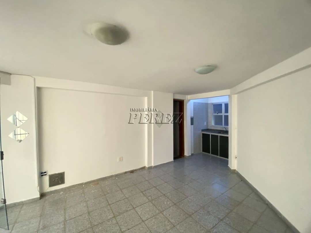 Sala comercial para alugar na região central de Londrina - Foto 4