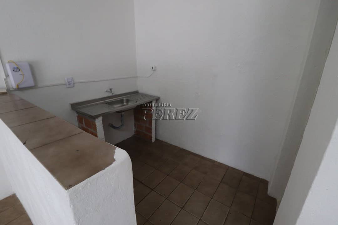 Salas, 50 m² para alugar no Centro - Londrina/PR - Foto 3