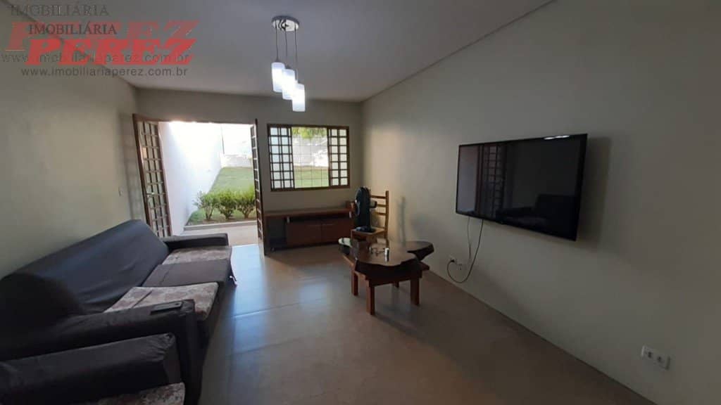 Casa, de 3 quartos, 188 m² à venda no Conjunto Vivi Xavier - Londrina/PR - Foto 2
