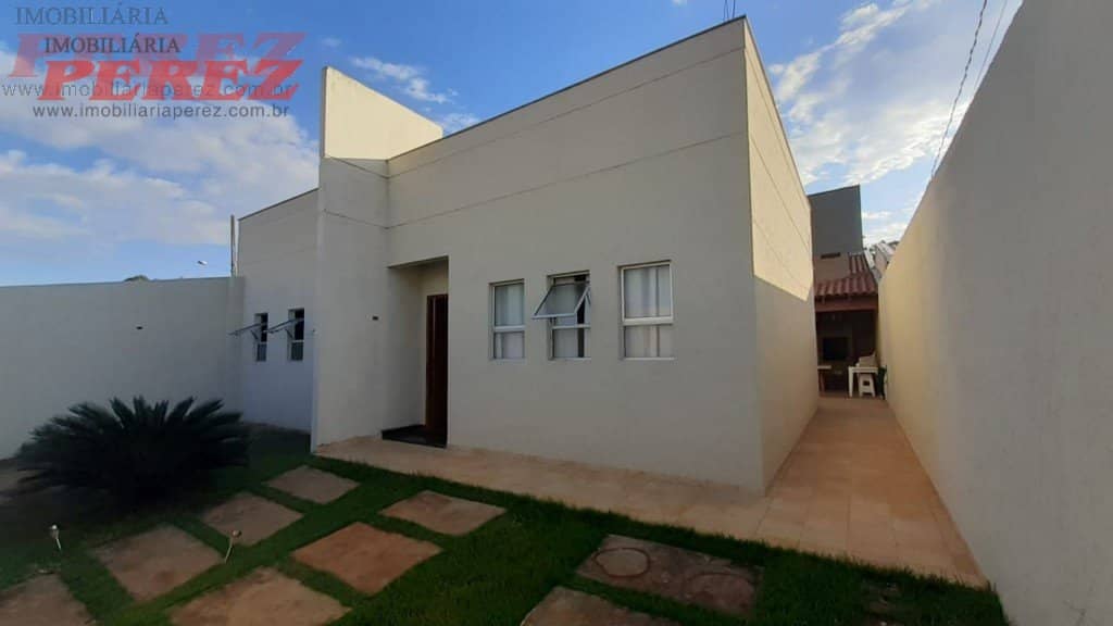 Casa a venda no Santiago, região norte de Londrina. - Foto 0