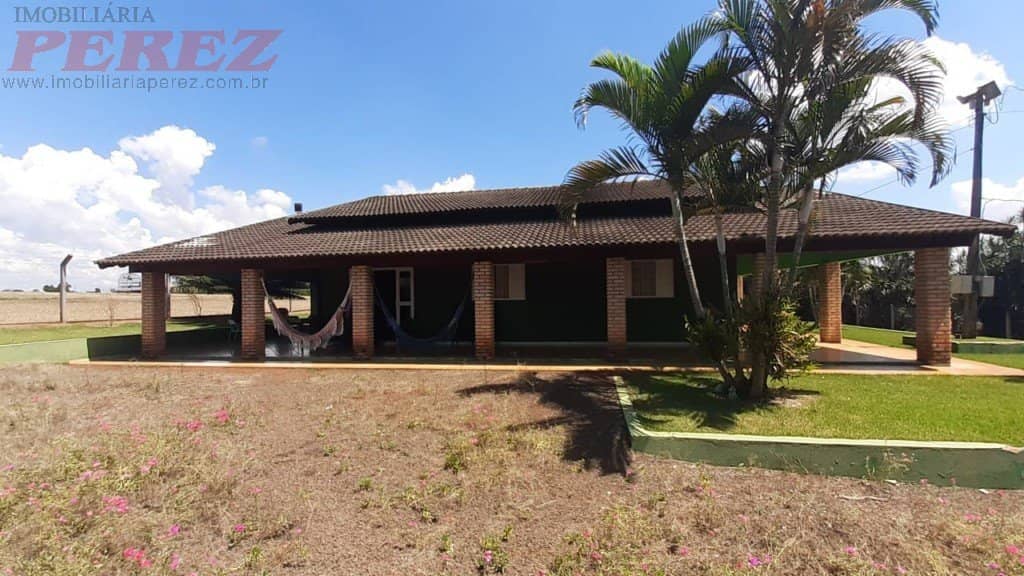 Imóveis Rurais, de 3 quartos, 180 m² à venda no Espirito Santo - Londrina/PR - Foto 0