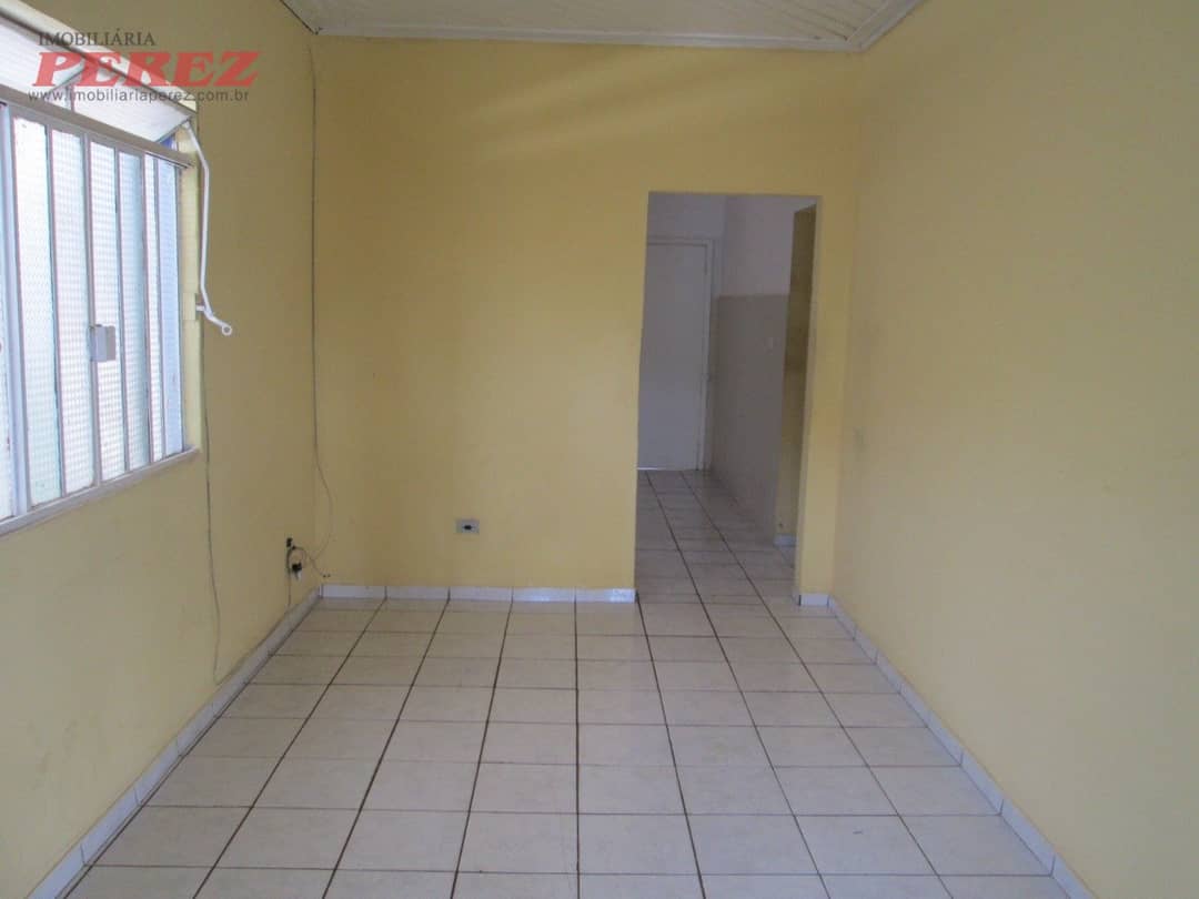 Casa à venda ampla com 3 dormitórios e quintal espaçoso em Londrina! - Foto 1