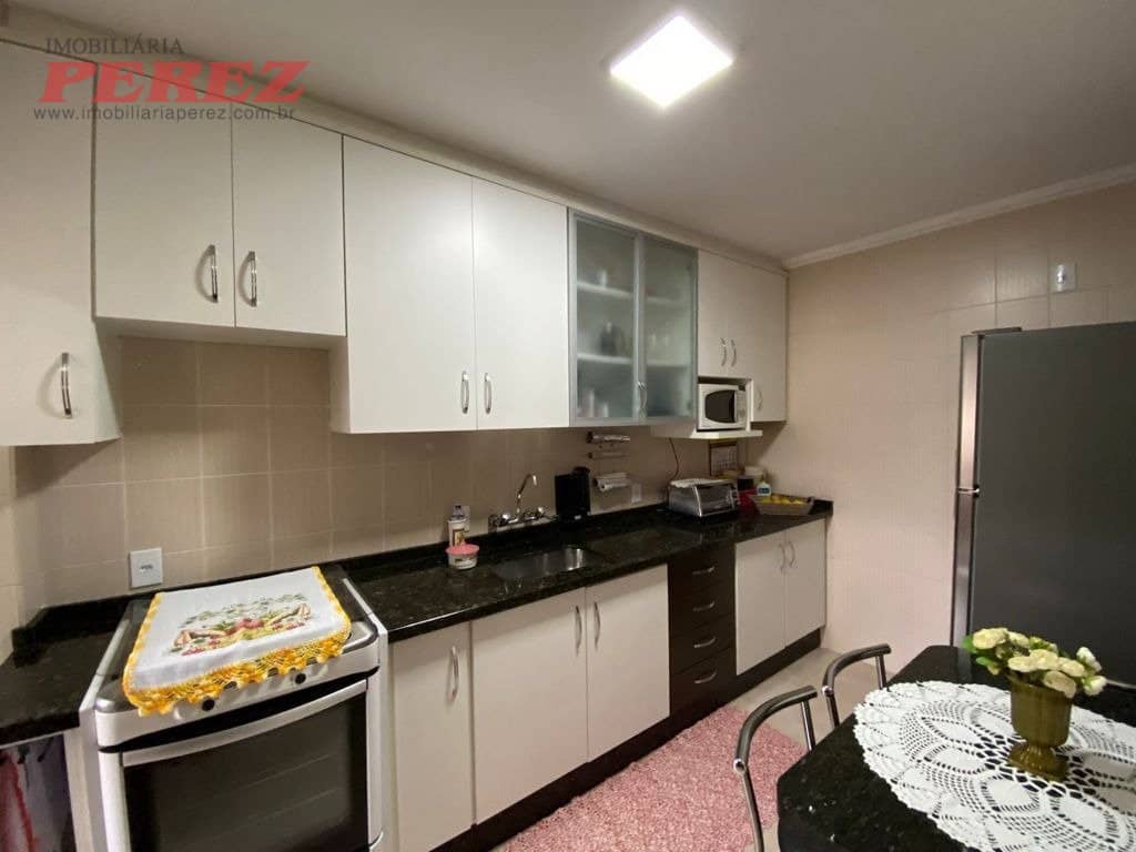 Apartamento no Edifício  Cinquentenário, de 3 quartos, 82.16 m² à venda no Centro - Londrina/PR - Foto 2