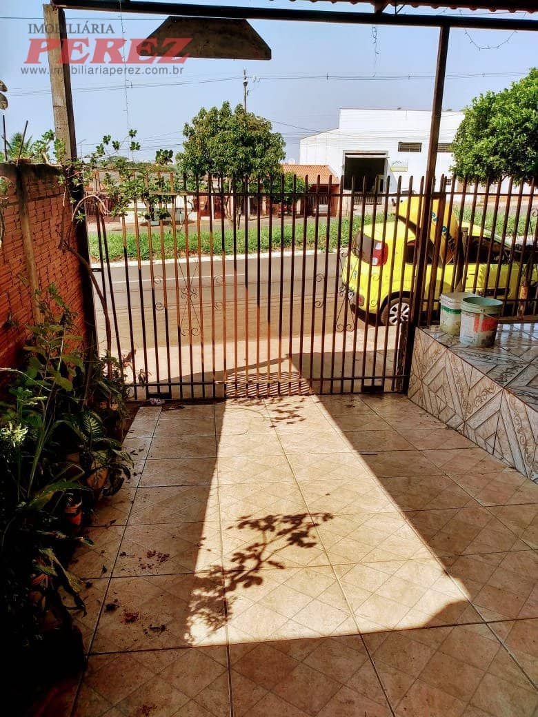 Casa, de 2 quartos, 96 m² à venda no Jardim Das Palmeiras - Londrina/PR - Foto 2