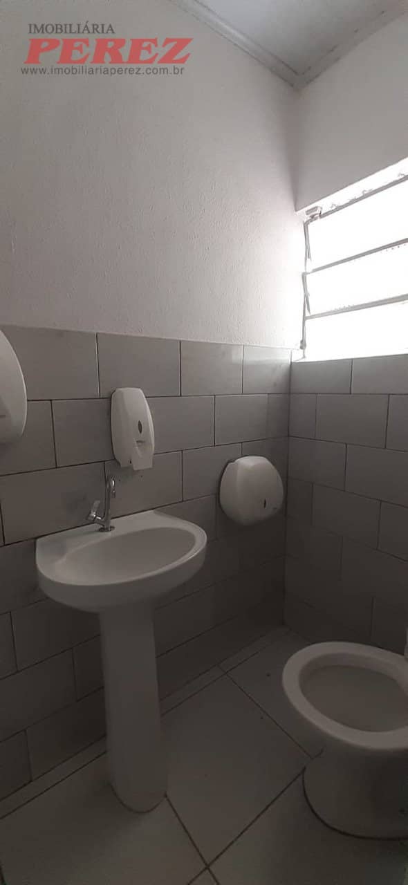 Salas, 39 m² para alugar no Centro - Londrina/PR - Foto 4