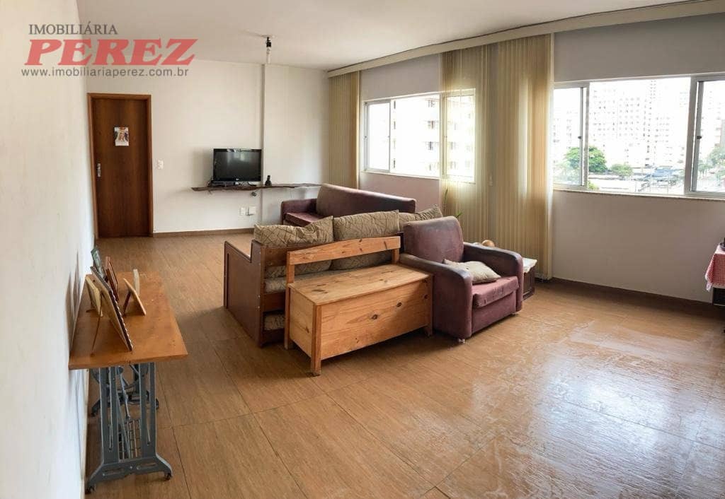 Apartamento no Edifício Izaura, de 3 quartos, 117.08 m² à venda no Centro - Londrina/PR - Foto 2