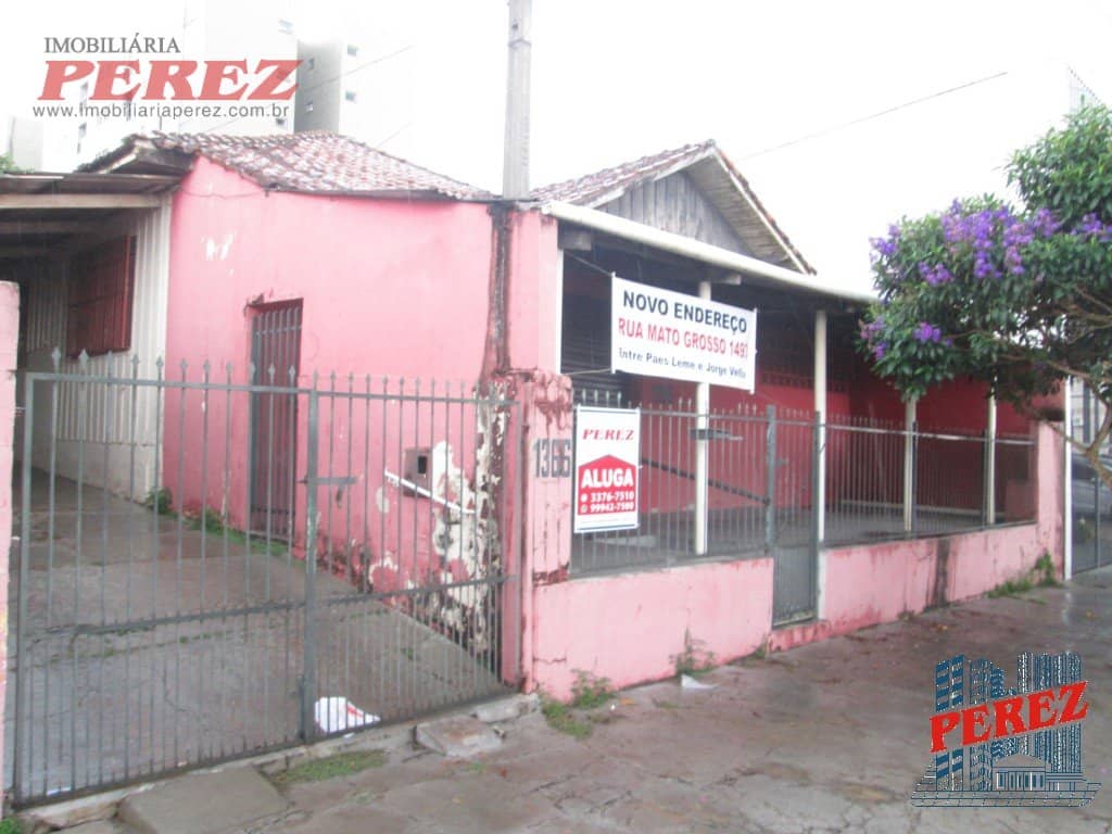 Casa à Venda no Jardim América, região central, na rua Uruguai - Foto 0