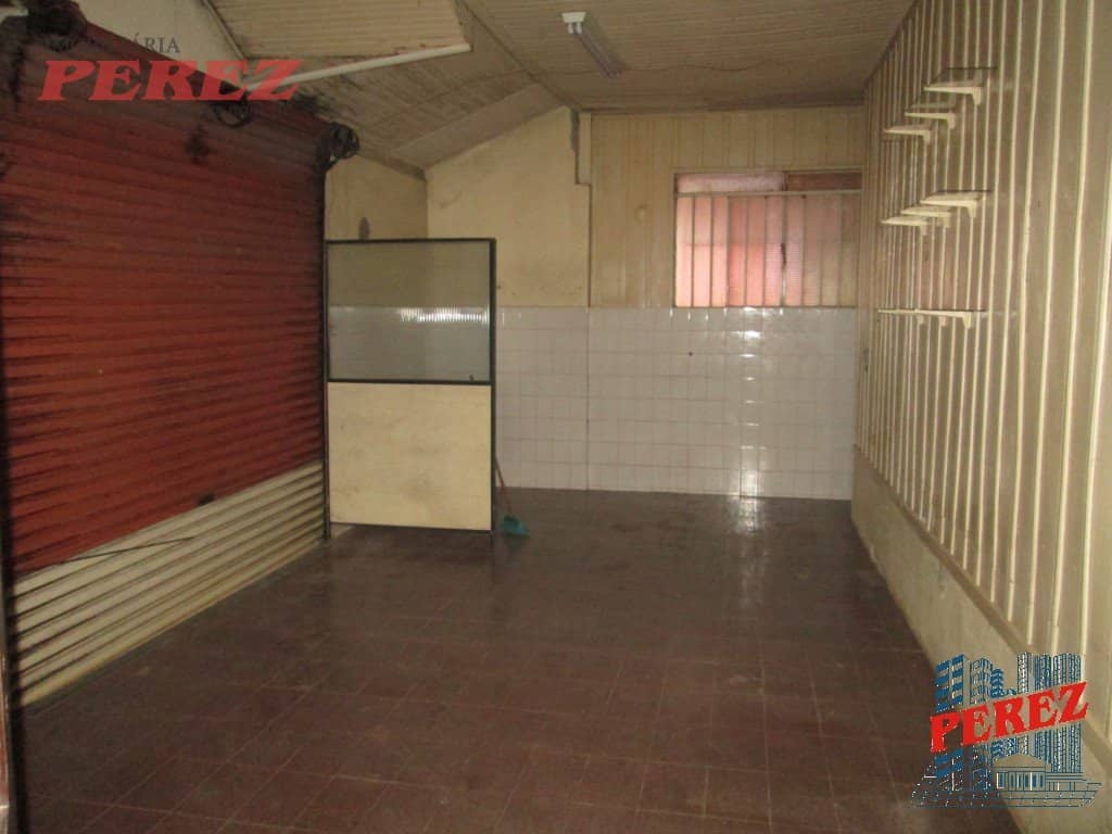 Casa à Venda no Jardim América, região central, na rua Uruguai - Foto 2