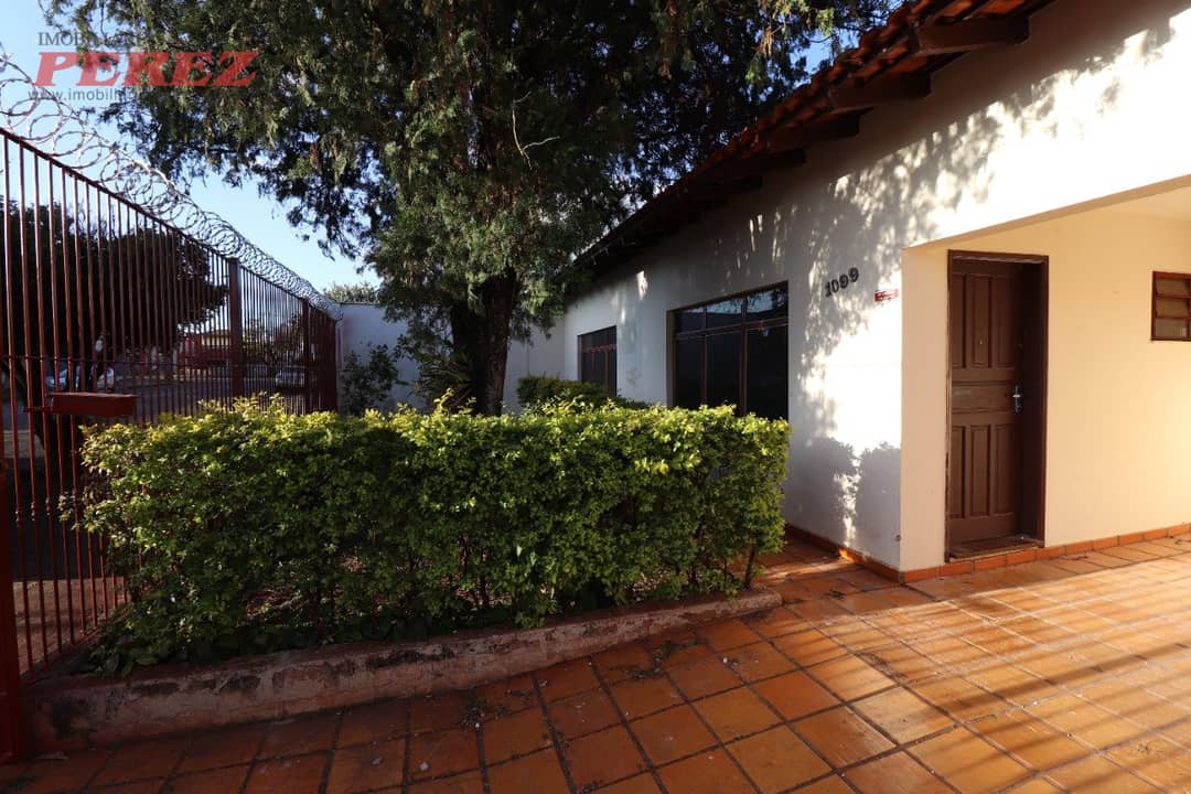 Casa à venda, completa com área gourmet e ótimo espaço para a família em Londrina! - Foto 1