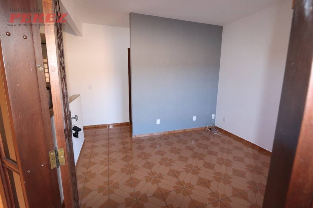 Casa, de 3 quartos, 77.45 m² à venda no Jardim Pérola - Londrina/PR - Foto 2