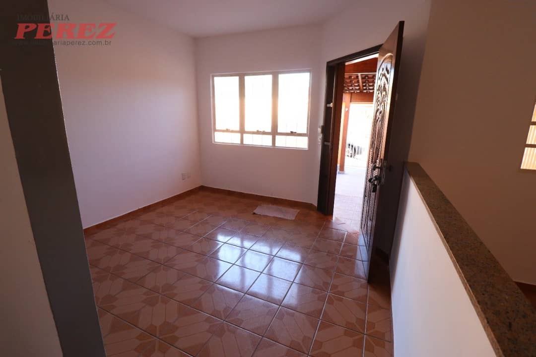 Casa, de 3 quartos, 77.45 m² à venda no Jardim Pérola - Londrina/PR - Foto 3