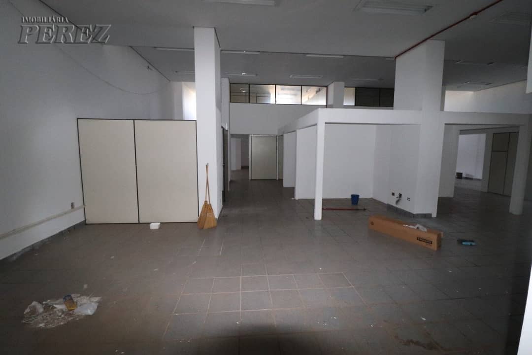 Imóvel comercial para alugar na Rua Mato Grosso no centro de Londrina. - Foto 4