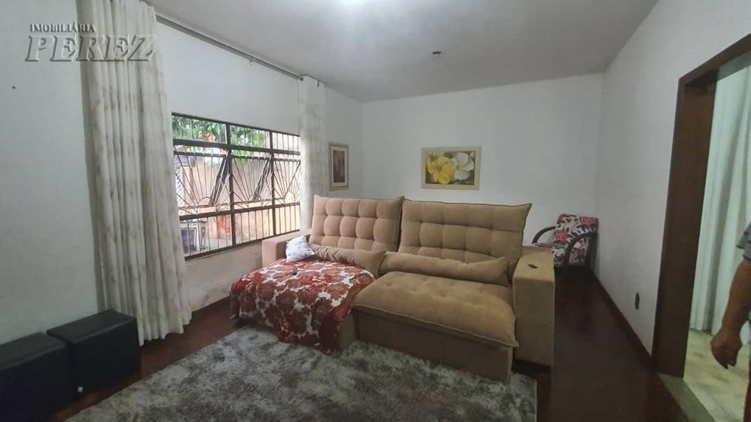 Casa, de 3 quartos, 180.43 m² à venda no Antares - Londrina/PR - Foto 3