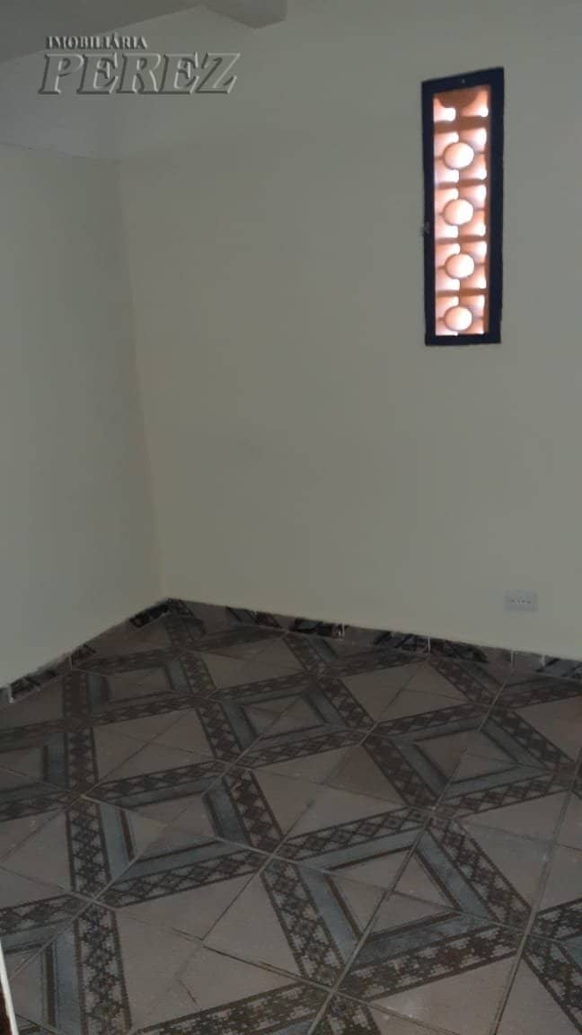 Apartamento, de 2 quartos, 60 m² para alugar no Antares - Londrina/PR - Foto 2