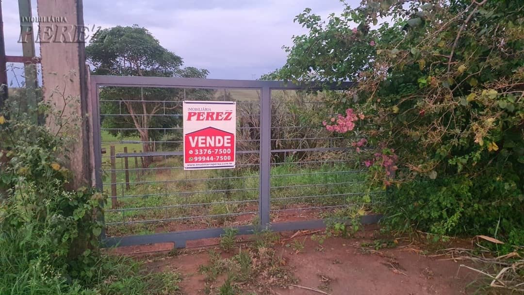 Imóveis Rurais no Chácara Poço Bonito, de 3 quartos, 200 m² à venda no Ibiporã - Ibiporã/PR - Foto 0