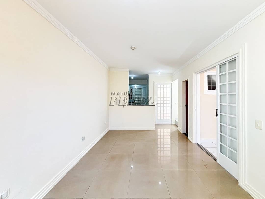 Sobrado à venda no Condomínio Isadora na região sul de Londrina. - Foto 1