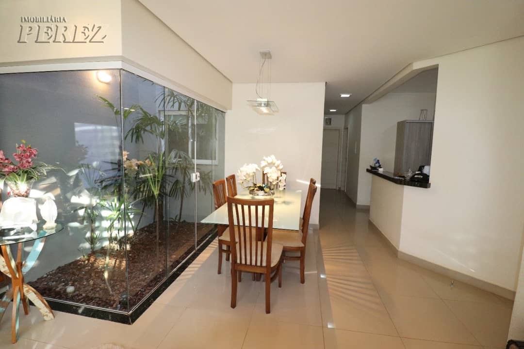 Casa, de 3 quartos, 155 m² à venda no Jardim Neman Sahyun - Londrina/PR - Foto 2