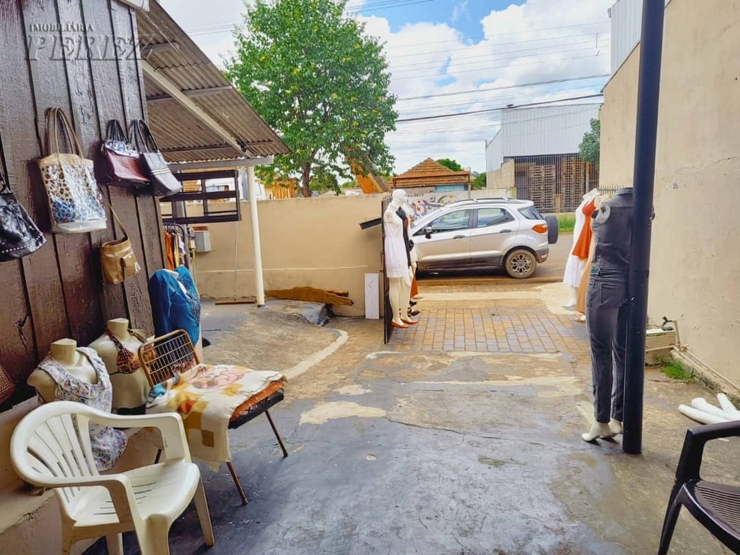 Casa, de 6 quartos à venda no Vila Brasil - Londrina/PR - Foto 4