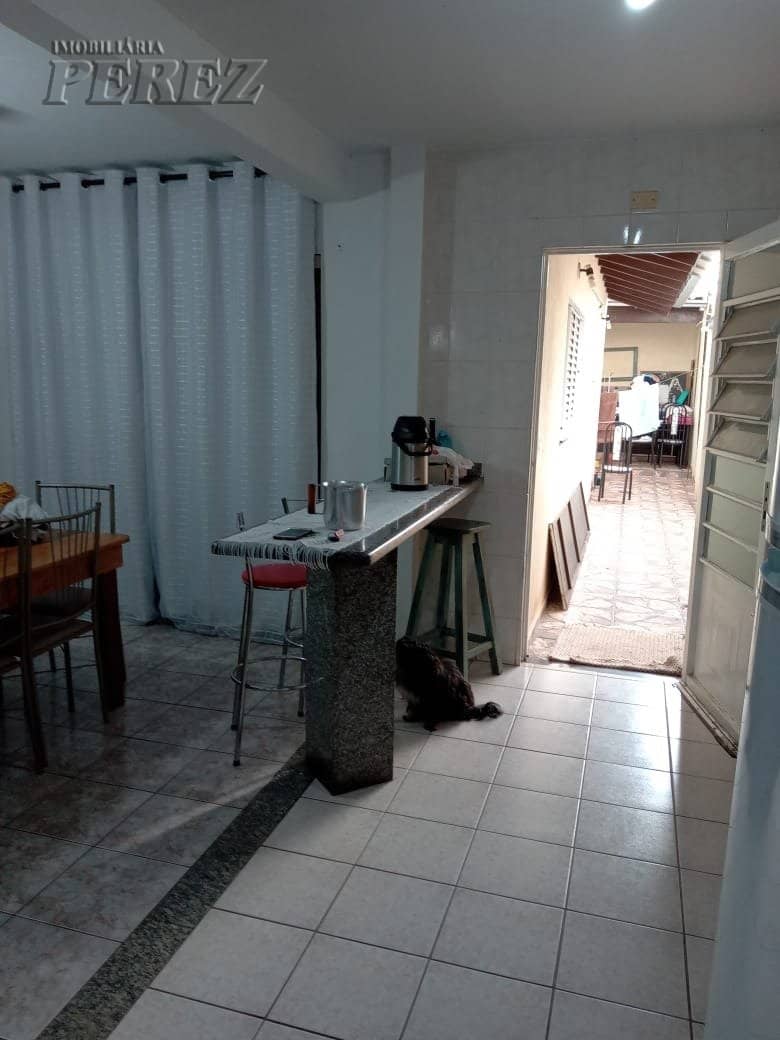 Casa, de 4 quartos, 160 m² à venda no Jardim Albatroz - Londrina/PR - Foto 4