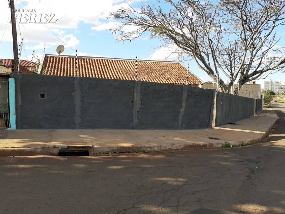 Casa, de 3 quartos, 120 m² à venda no Conjunto Farid Libos - Londrina/PR - Foto 1