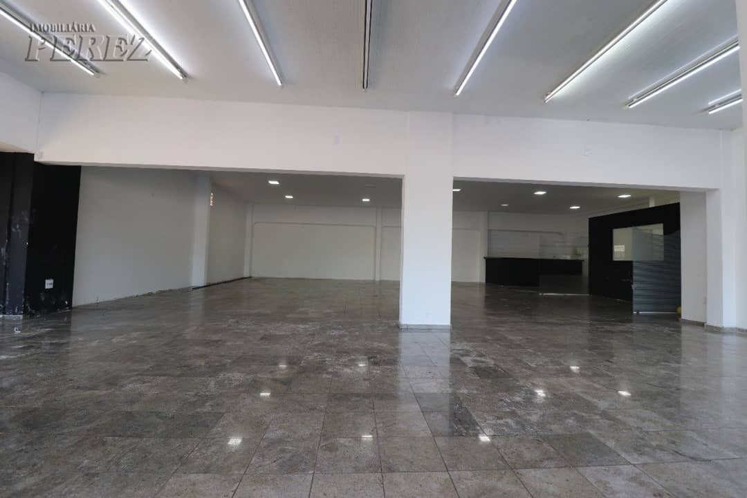 Loja comercial na avenida Juscelino Kubitscheck  esquina  no centro - Foto 2