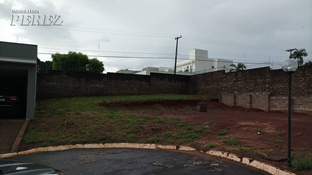 Terrenos no Petit Ville à venda no Jardim Itatiaia 2 - Londrina/PR - Foto 3
