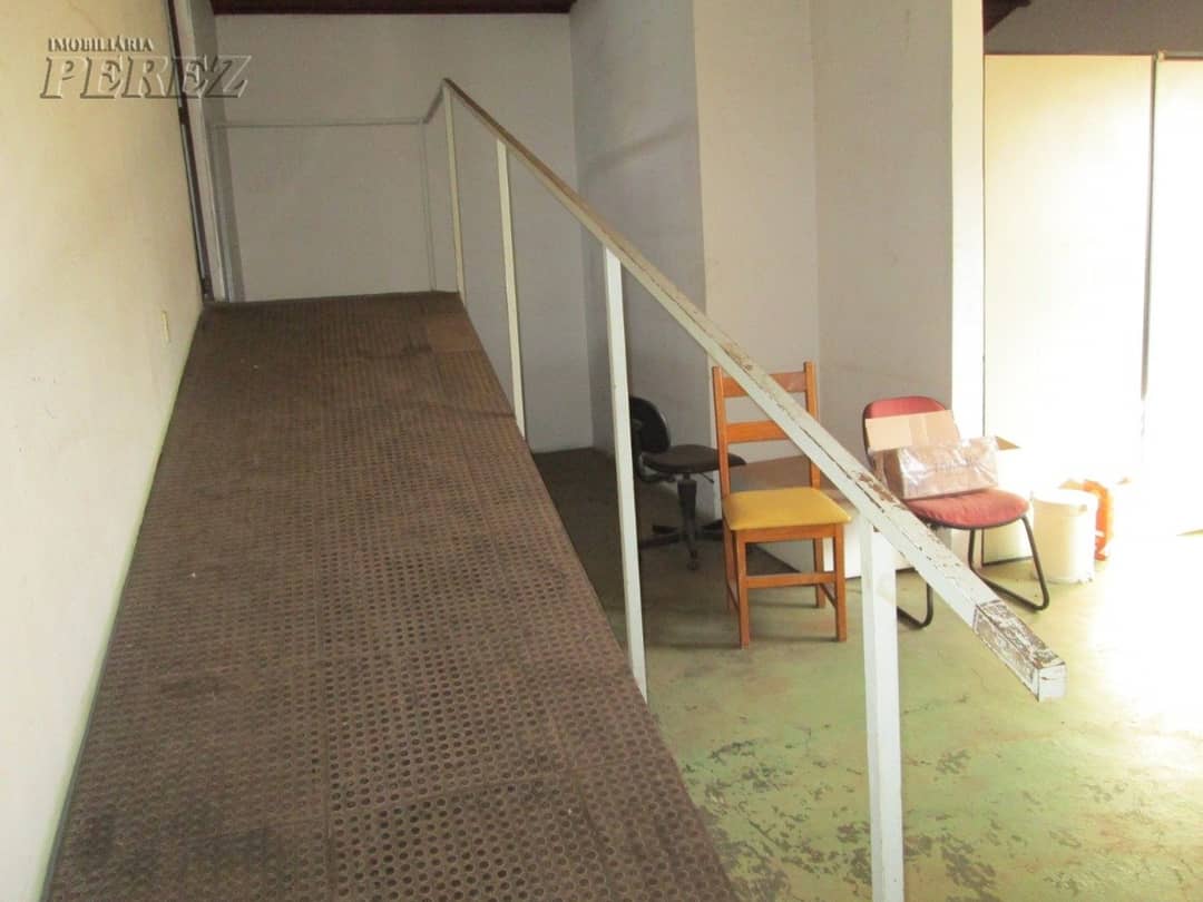 Casa comercial, 541.36 m² à venda no San Conrado - Londrina/PR - Foto 2