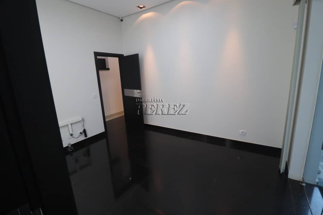 Imóvel comercial para alugar no centro de Londrina - Rua Leonardo Da Vinci - Foto 4