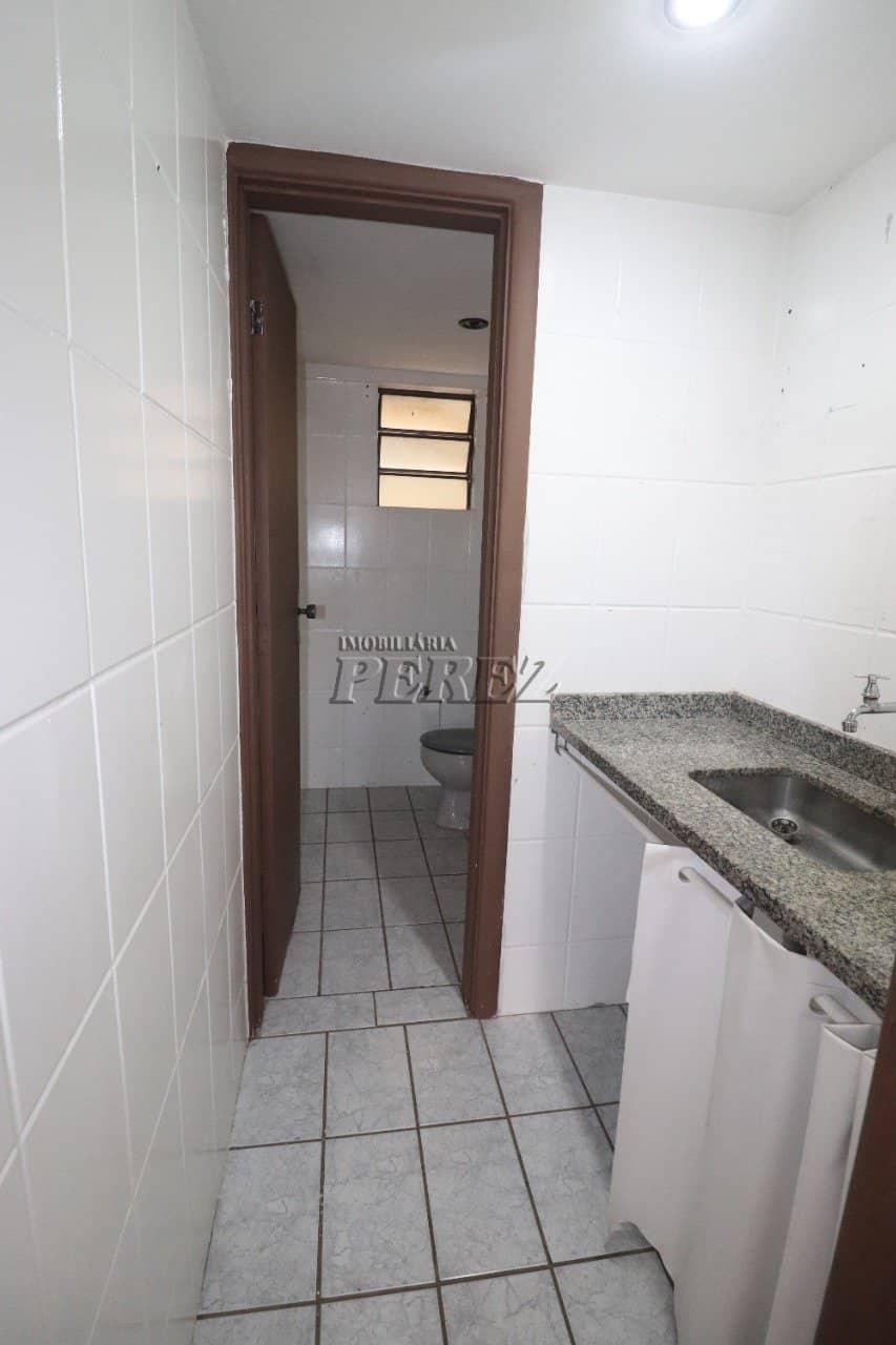 Sala comercial para alugar no condomínio Empresarial Center, região central de Londrina - Foto 3