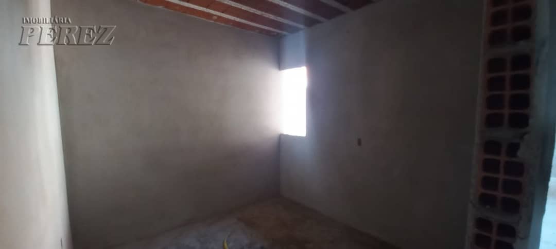 Casa, de 3 quartos, 101.48 m² à venda no Leonor - Londrina/PR - Foto 3
