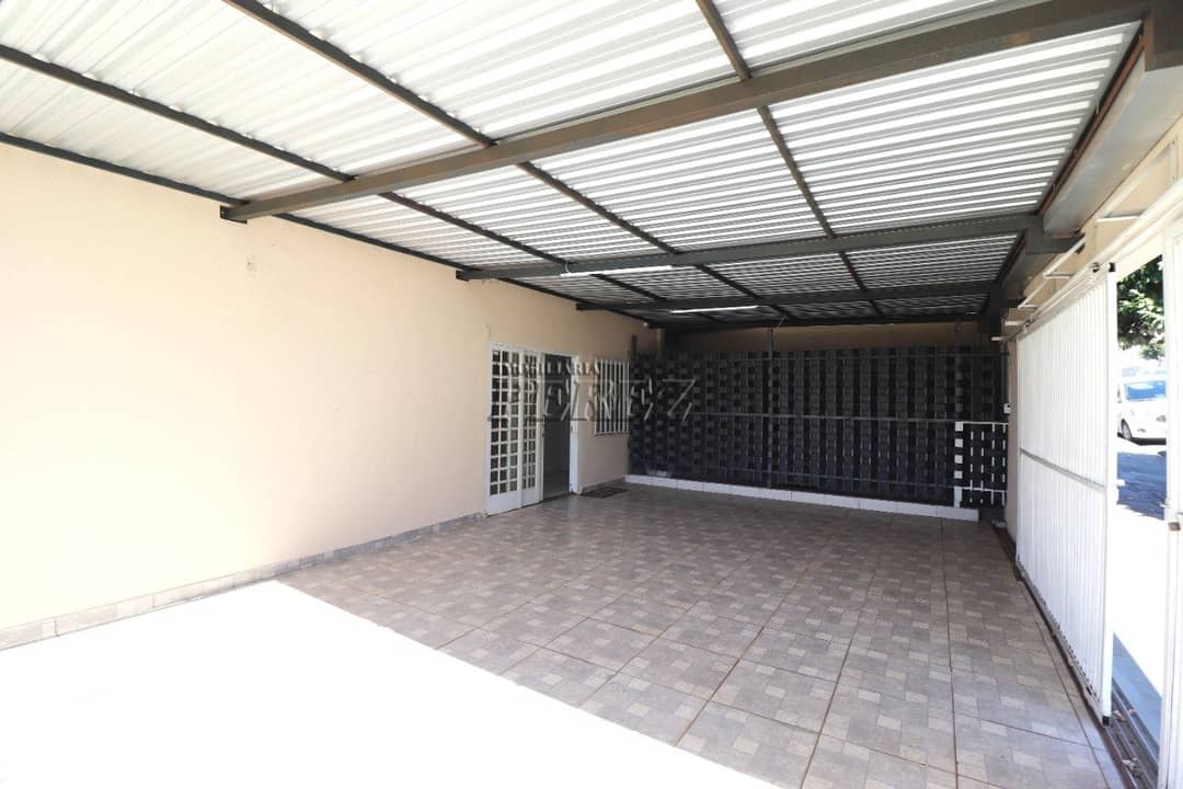 Imóvel comercial para alugar na região norte de Londrina - Jardim Coliseu - Foto 1