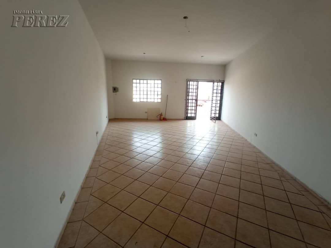 Salas, 40 m² para alugar no Jardim Sumaré - Londrina/PR - Foto 2