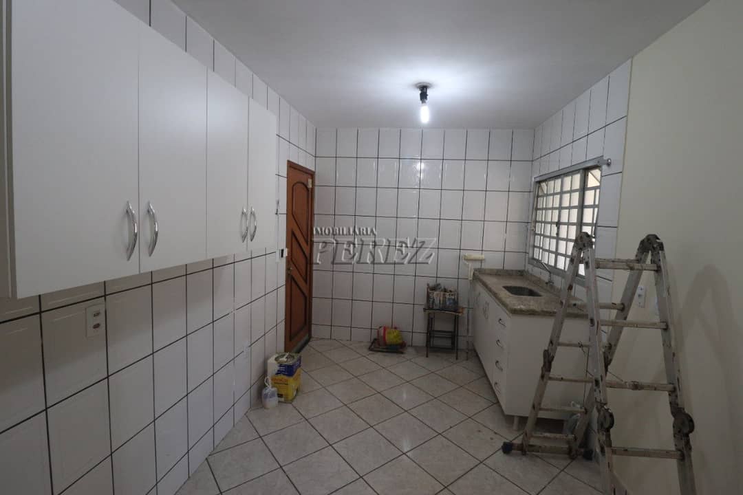 Casa, de 3 quartos para alugar no Oriente - Londrina/PR - Foto 4