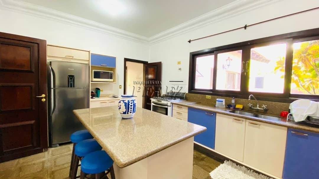Casa, de 5 quartos, 1000 m² para alugar no Bela Suiça - Londrina/PR - Foto 4