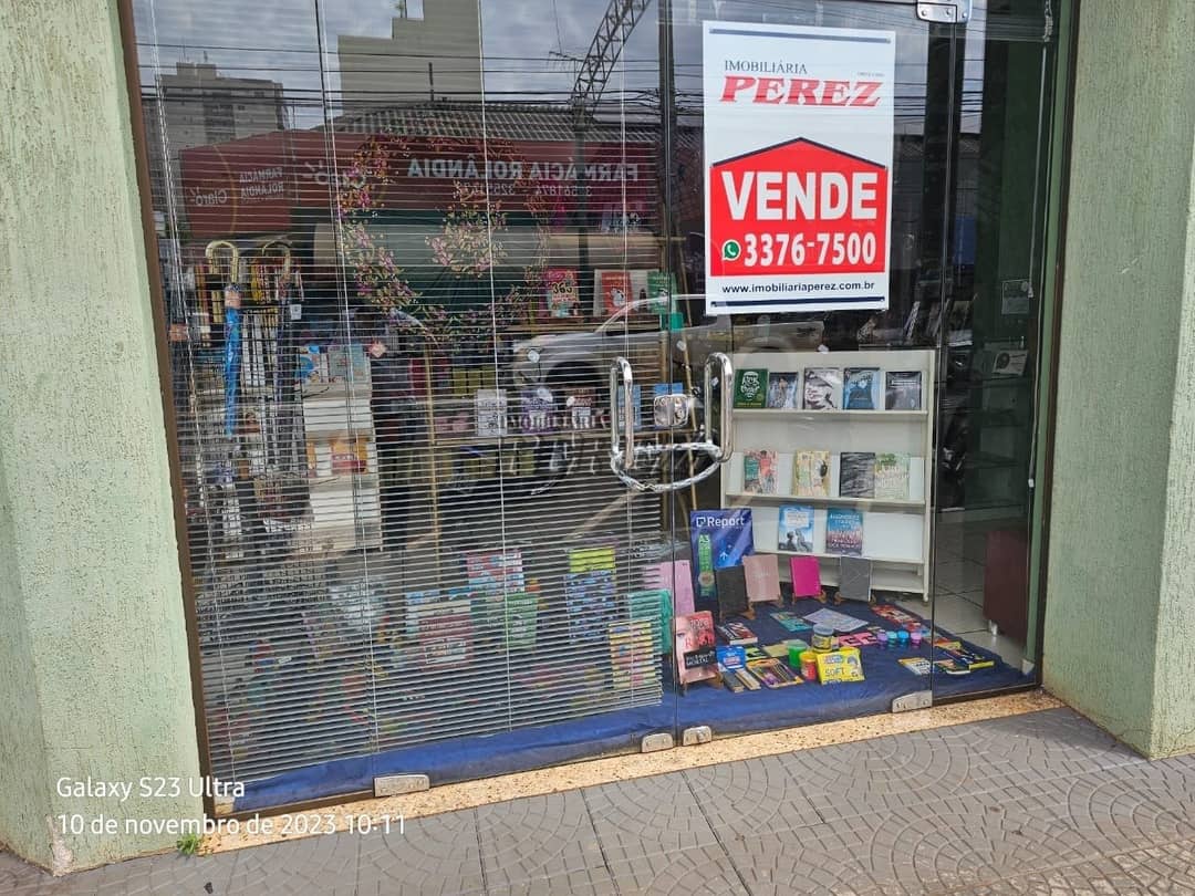 Imóvel comercial e residencial a venda na rua Interventor Manoel Ribas, no centro de  Rolândia . - Foto 3