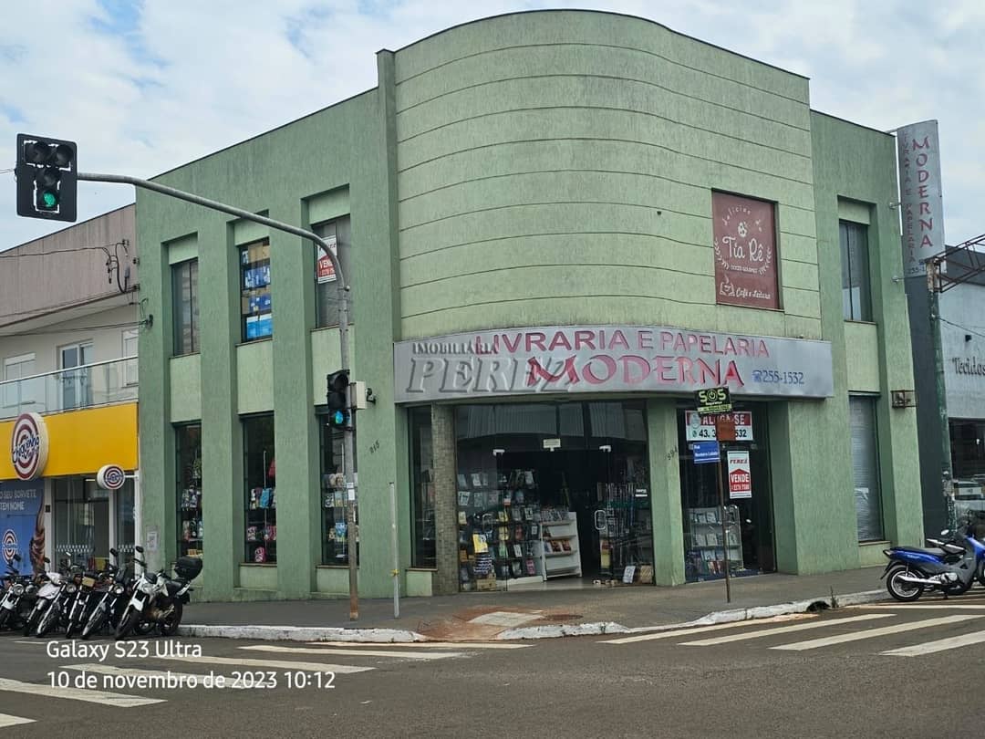 Imóvel comercial e residencial a venda na rua Interventor Manoel Ribas, no centro de  Rolândia . - Foto 2