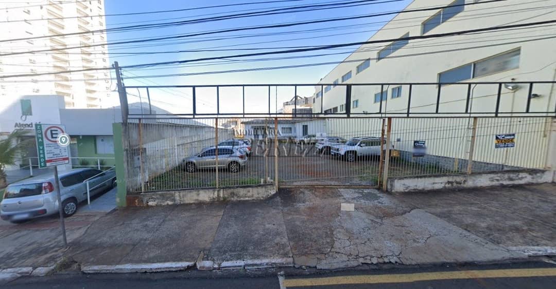 Terrenos à venda no Centro - Cambé/PR - Foto 0