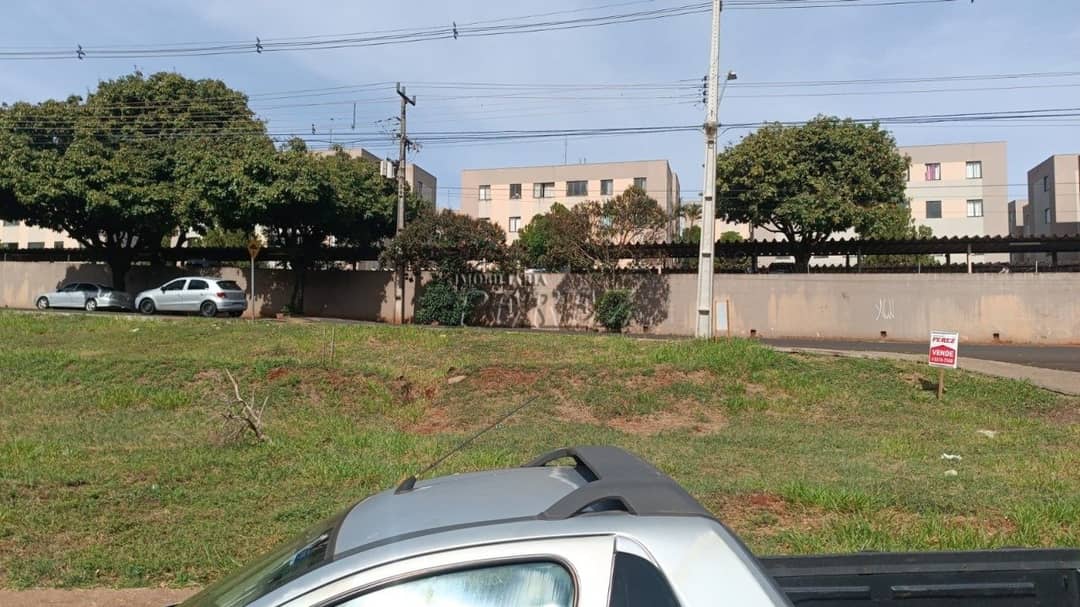 Terrenos à venda no Lagoa Dourada - Londrina/PR - Foto 3