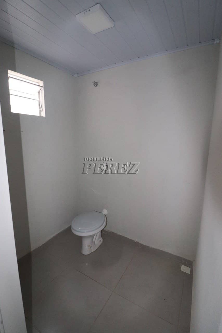 Sala comercial localizado na avenida Presidente Abraham Lincoln região sul de Londrina - Foto 3